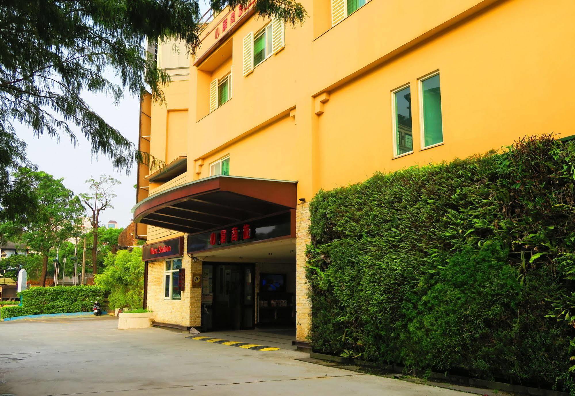 Motel Herz Taizhong Zewnętrze zdjęcie